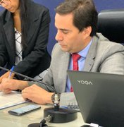 Vereadores repercutem saída de Kelmann Vieira em sessão na Câmara de Maceió