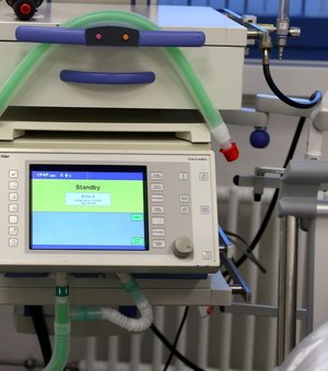 Brasil receberá doação de 47 mil itens de kit intubação da Irlanda