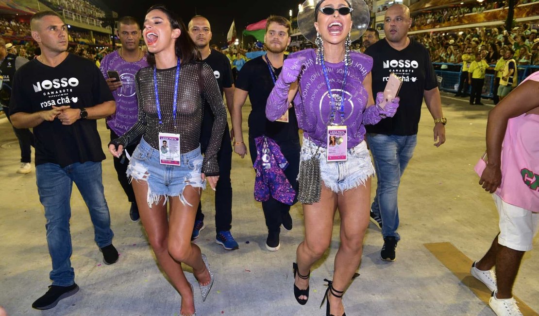 Marquezine aposta em transparência para última noite de carnaval no Rio