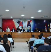 Reitora da Ufal defende transporte universitário em reunião com prefeitos