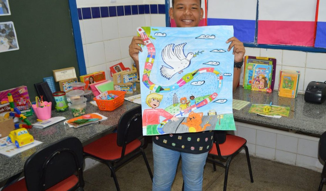 Aluno da Semed é premiado em concurso de desenho
