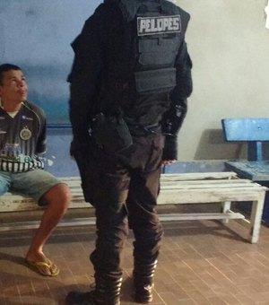 Homem é preso após se masturbar em via pública em Arapiraca
