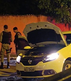 Suspeitos de roubar carro são detidos no bairro do Santos Dumont