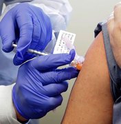 Pfizer e Moderna pedem autorização para uso de vacinas contra Covid-19 na Europa