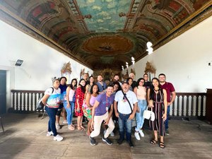 Trade turístico participa de city tour pelo Destino Penedo