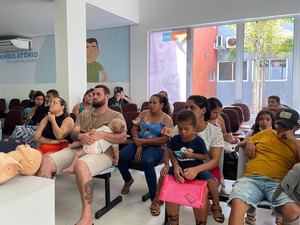 Hospital da Criança de Alagoas promove treinamento sobre primeiros socorros com acompanhantes e pacientes