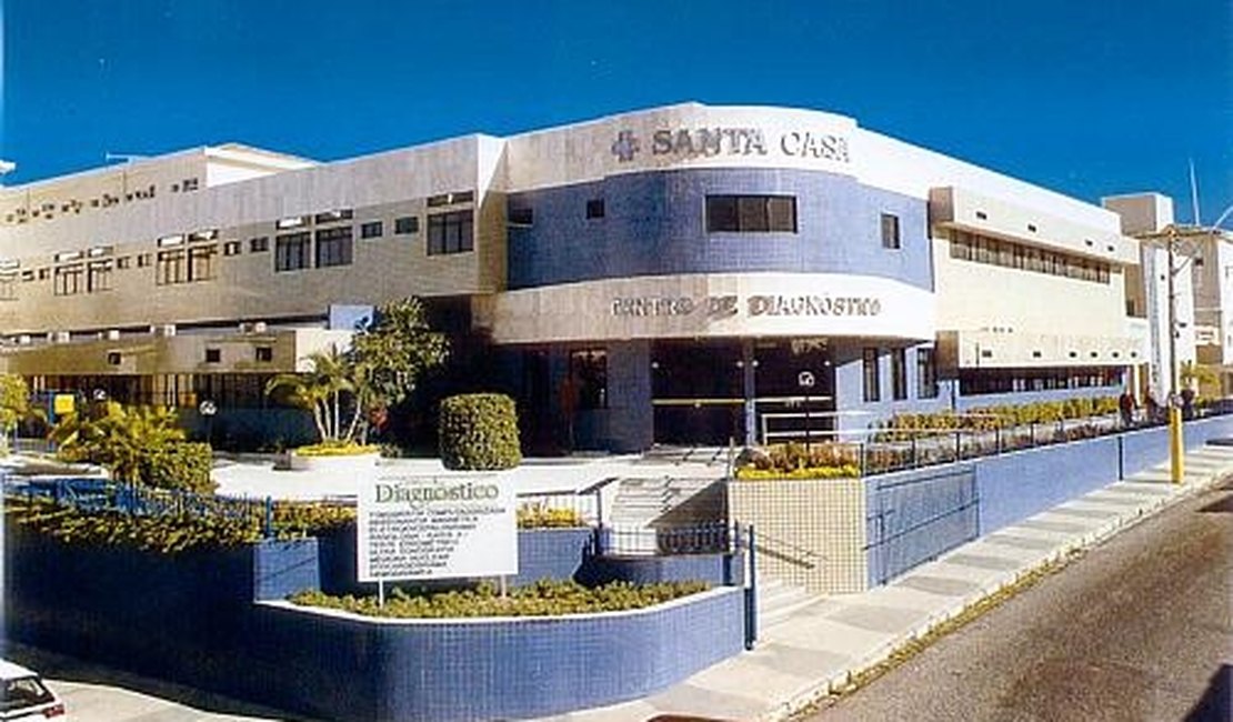 Leitos cheios nos hospitais particulares em Maceió acendem alerta