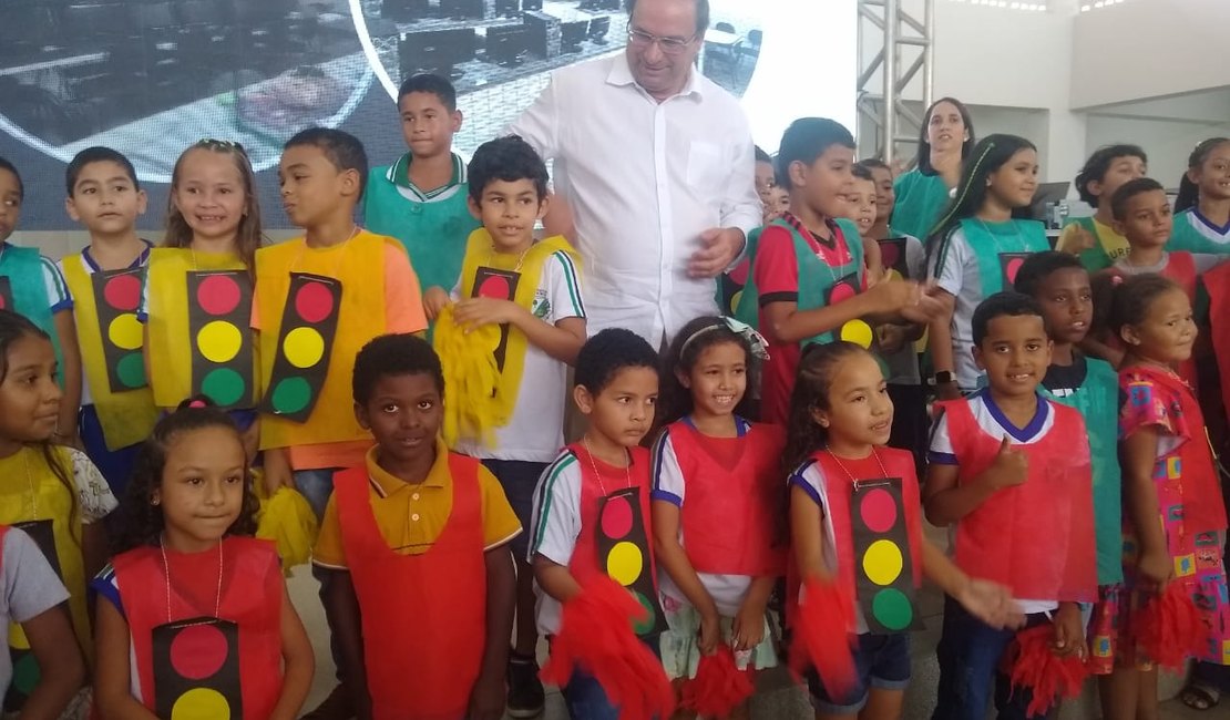 [Vídeo] Luciano Barbosa mantém apoio a Lula e Rodrigo Cunha no segundo turno