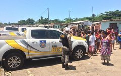 BPRv presenteia centenas de crianças em Maceió e Maragogi