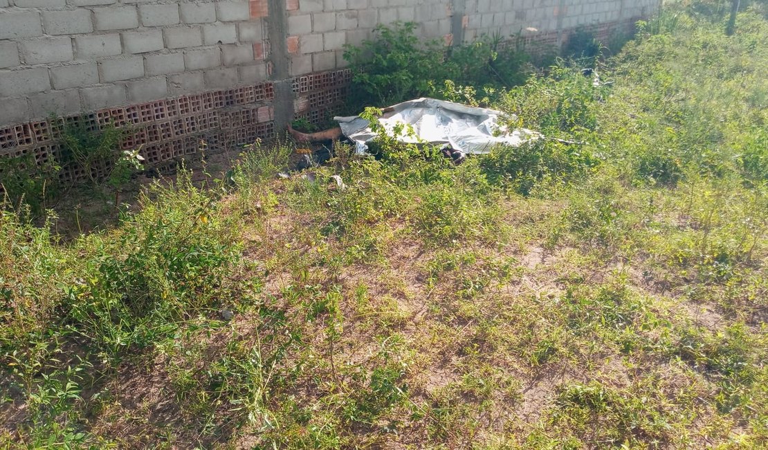 Cadáver encontrado em Arapiraca pode ser de mulher que está desaparecida desde sexta