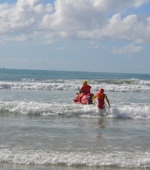 Bombeiros resgatam vítima de afogamento em Marechal Deodoro