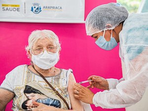 Confira cronograma de vacinação de idosos acima de 85 anos em Arapiraca