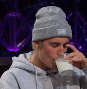 Justin Bieber quase vomita ao comer iogurte com formigas e escorpião 