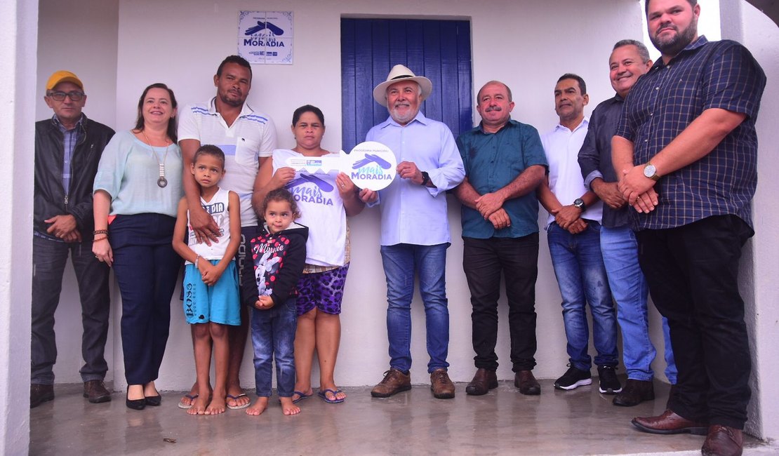 Prefeitura de São Sebastião entrega obras para comemorar 62 anos de emancipação