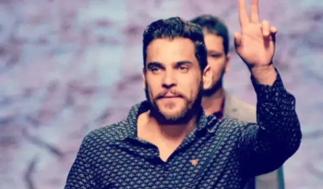 Após se recuperar da Covid, sertanejo Cauan pede namorada em casamento