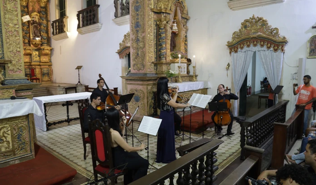 Tocando a alma, concerto Música nas Igrejas reúne Brasil e Portugal no Femupe