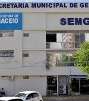 Secretaria de Gestão de Maceió promove leilão de móveis e veículos