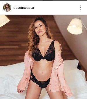 Sabrina Sato posa ainda mais exuberante na gravidez