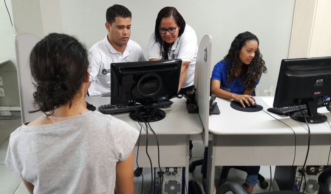 Sine oferece vagas de emprego para montador, açougueiro e confeiteiro