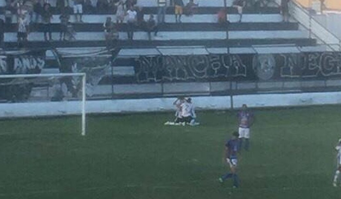 Em dia de vitória no campo, ASA homenageou as mães Alvinegras