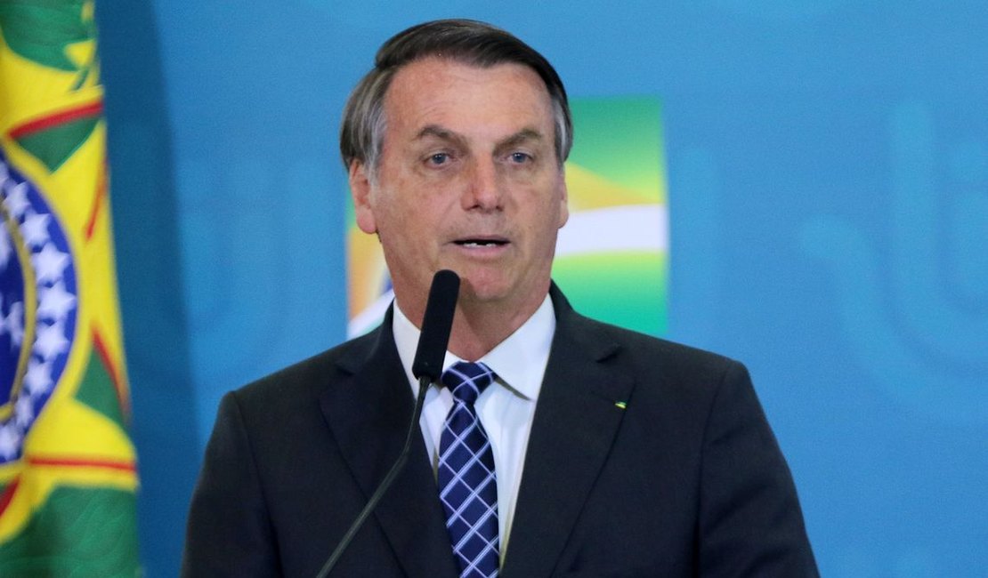 Bolsonaro pede perícia independente em corpo de miliciano morto na Bahia