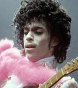 Músico Prince morre aos 57 anos nos Estados Unidos