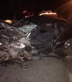 Motorista embriagado deixa três pessoas feridas em acidente na AL - 220