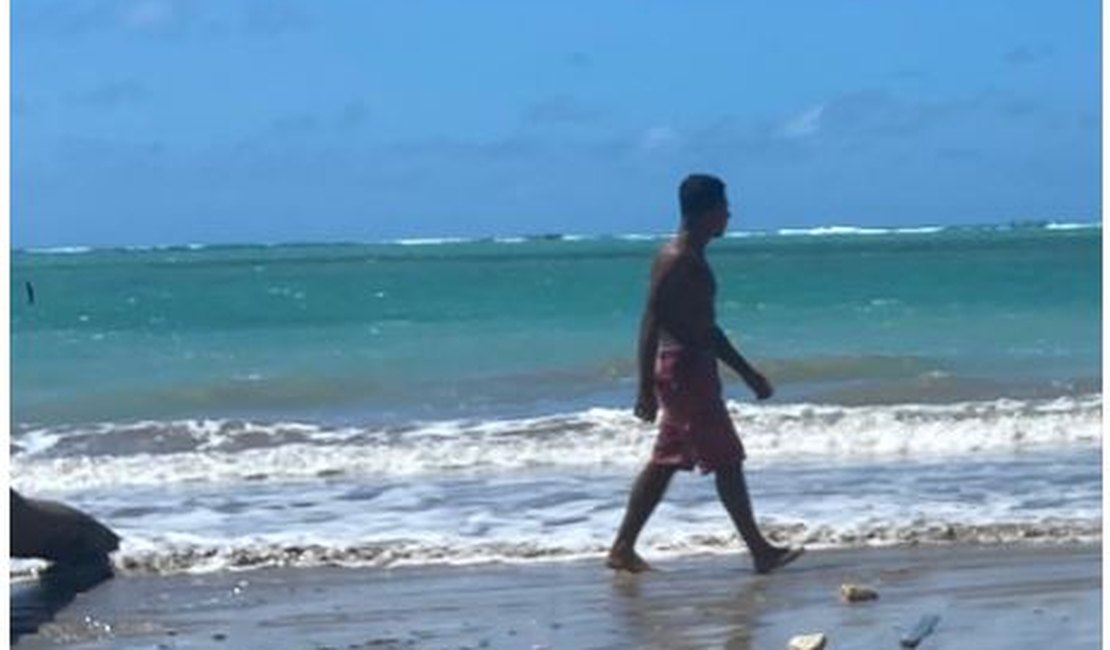 Na praia de Ipioca, homem é assaltado e sofre ferimentos de faca nas mãos e no rosto