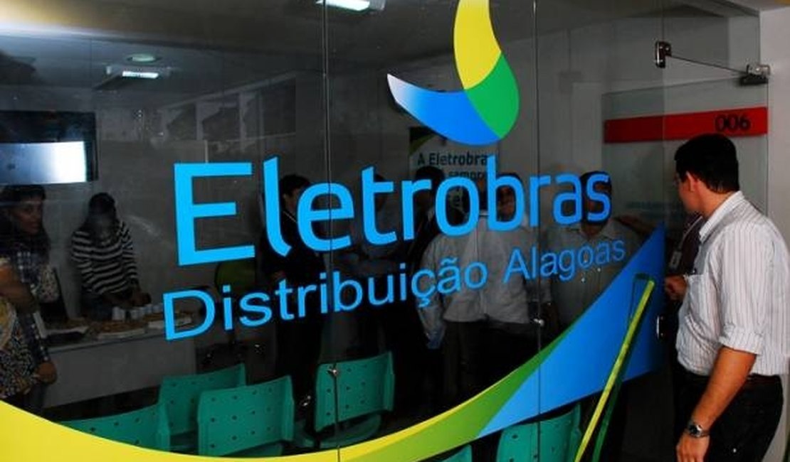 Eletrobras Alagoas restringe atendimento por crise de combustível