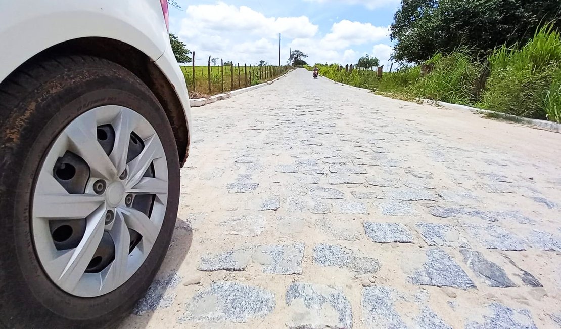Prefeitura de Viçosa implanta novo acesso e pavimenta vias urbanas na Cascuda