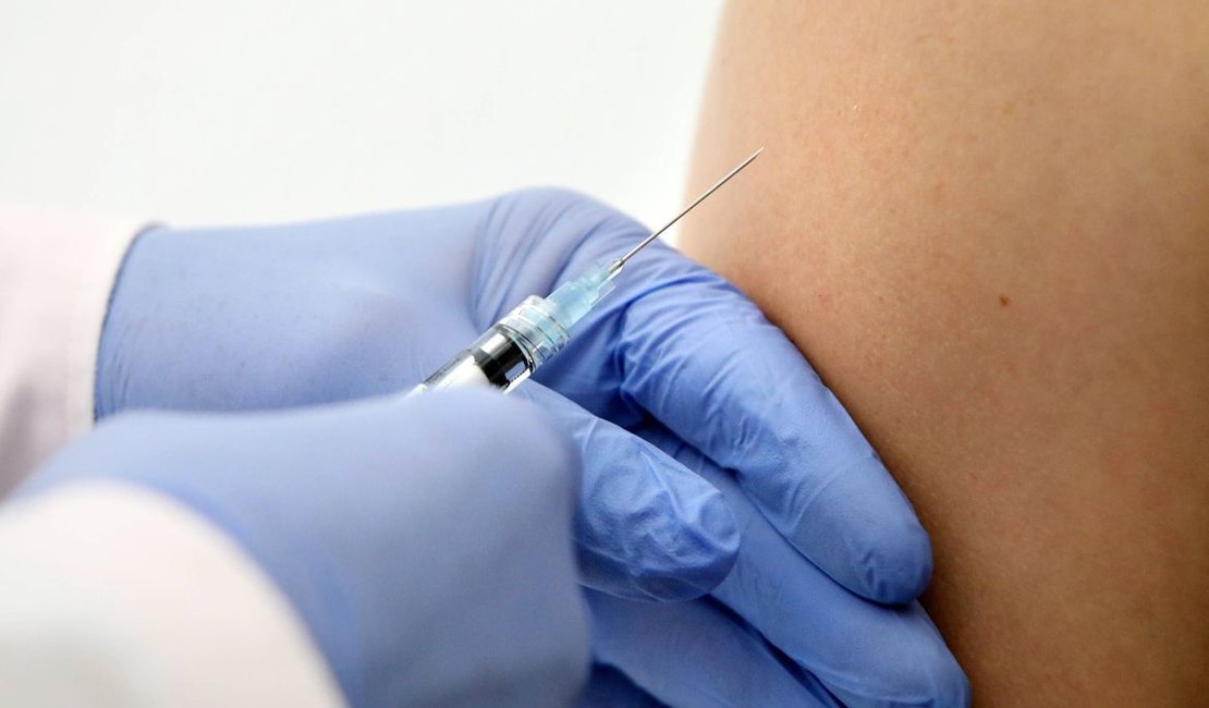 Covid-19: Anvisa alerta para venda de vacinas falsas na internet