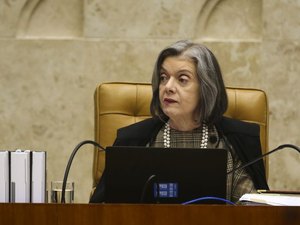 'Censura não se debate, censura se combate', diz Cármen Lúcia