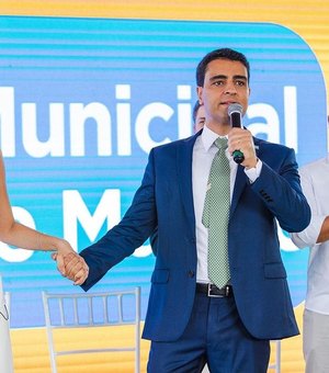 JHC planeja lançar sua esposa, Marina Cândia, nas eleições de 2026