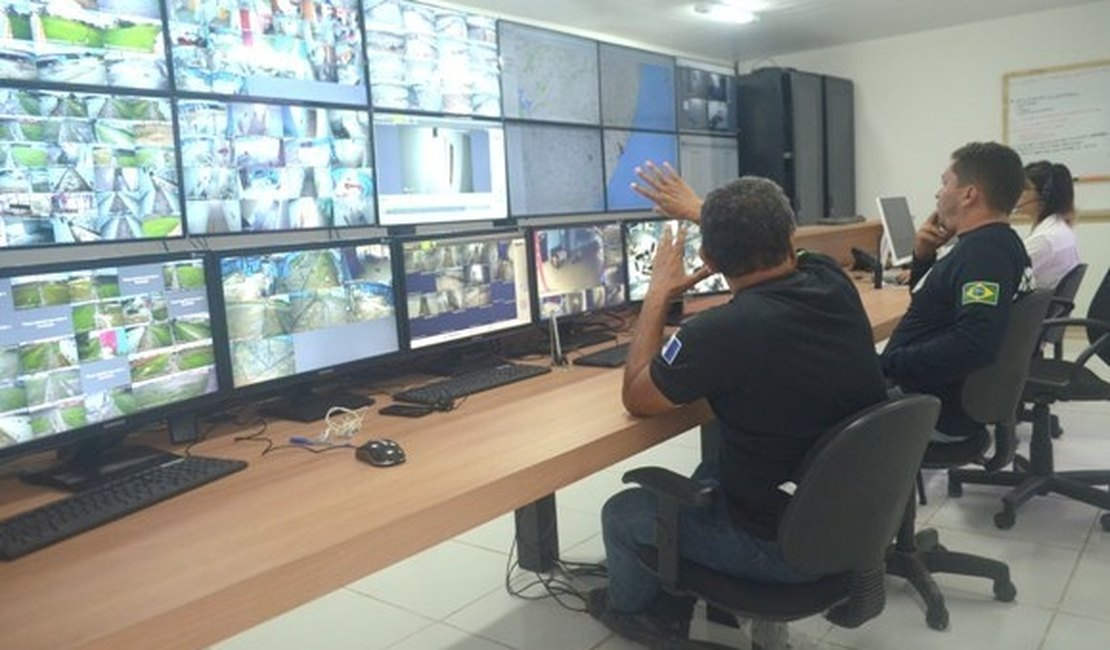 Governo de Alagoas entrega Central de Videomonitoramento