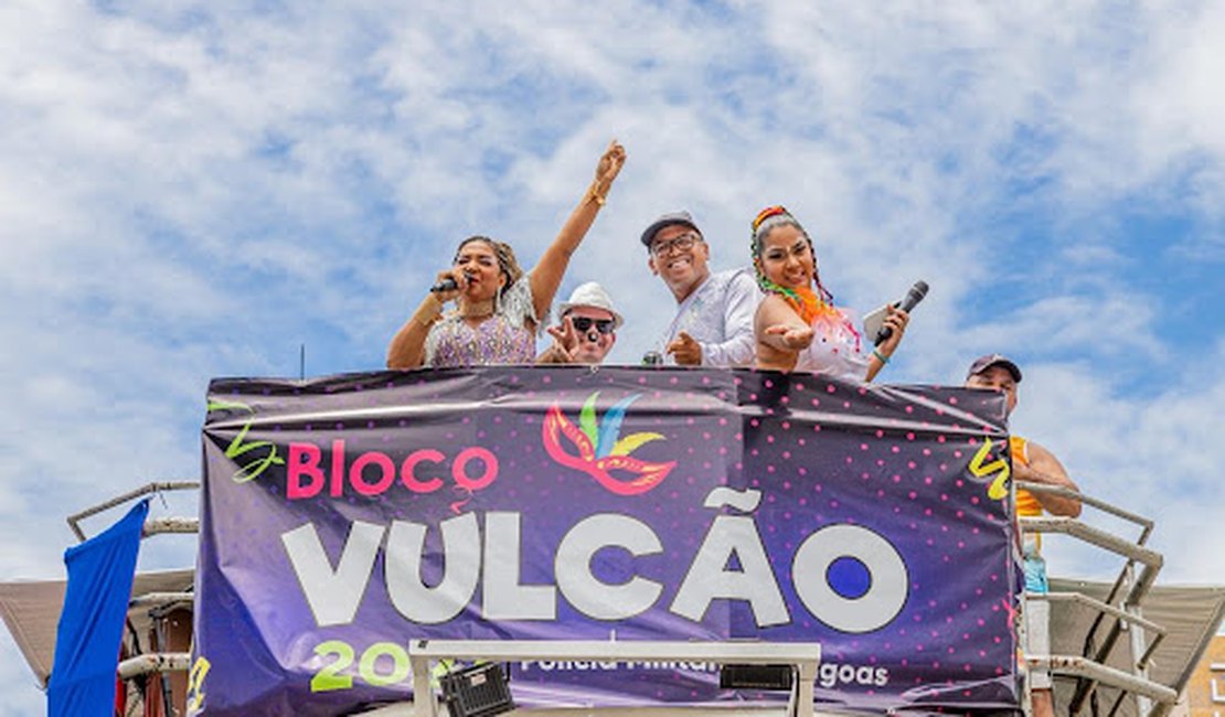 Banda Vulcão abre o Carnaval no Centro de Maceió