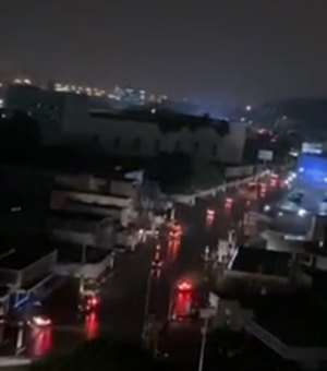 Apagão deixa bairros sem energia e clarão assusta moradores em Maceió