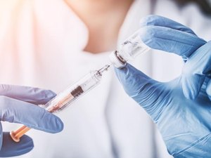 Governo cria grupo técnico para definir como será a vacinação contra Covid-19 em AL