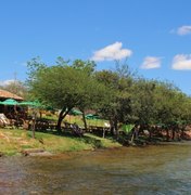 FPI embarga e multa restaurante às margens do Rio São Francisco