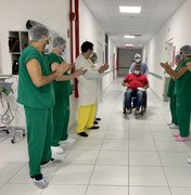Mais quatro pacientes de Covid-19 recebem alta hospitalar no Hospital da Mulher