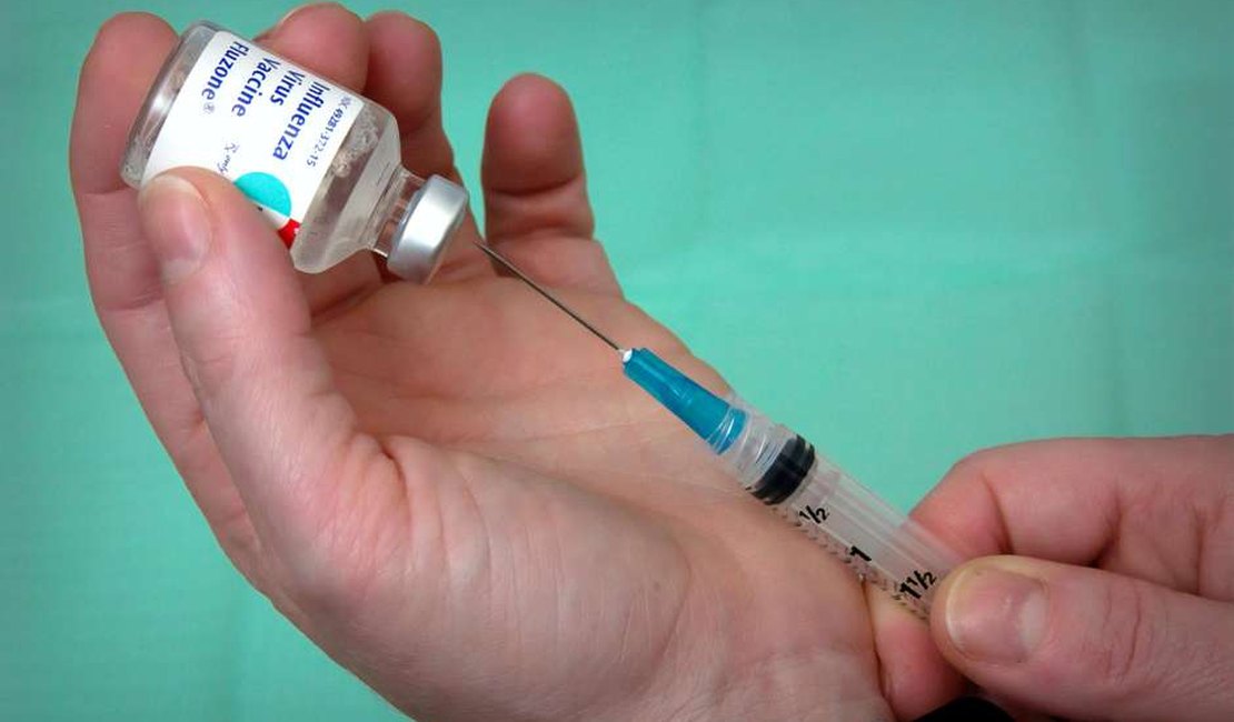 Oxford já prevê concluir pesquisa de vacina até agosto
