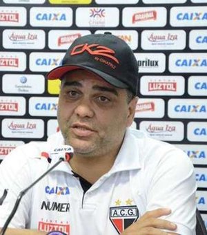 Torcedores do CRB reclamam da contratação de Marcelo Cabo