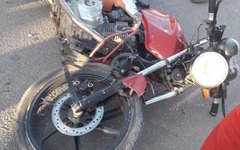 Jovem morre após colisão entre carro e moto em Porto Calvo