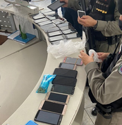 Operação recolhe celulares sem nota fiscal na Feira do Rato, em Maceió