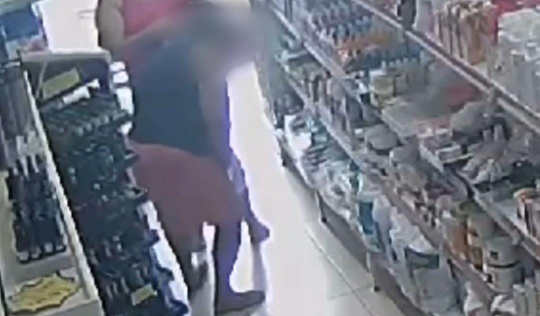 Mulheres roubam equipamento para unhas avaliado em mais de R$ 1 mil de loja em Arapiraca