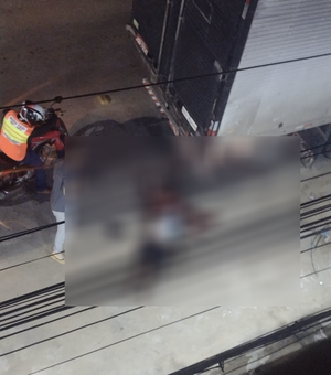 Homem embriagado morre após ser atropelado por caminhão no centro de Palmeira