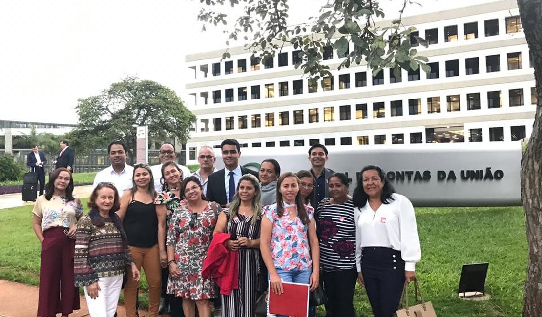 Professores de vários municípios alagoanos visitam gabinetes e ministérios sensibilizando sobre pauta dos Precatórios do Fundef