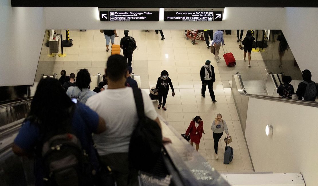 Governo publica portaria que define regras para entrada de viajantes no Brasil
