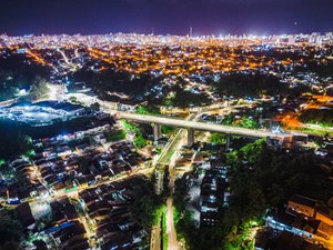 Prefeitura de Maceió levou iluminação 100% LED a 32 grotas em 2023