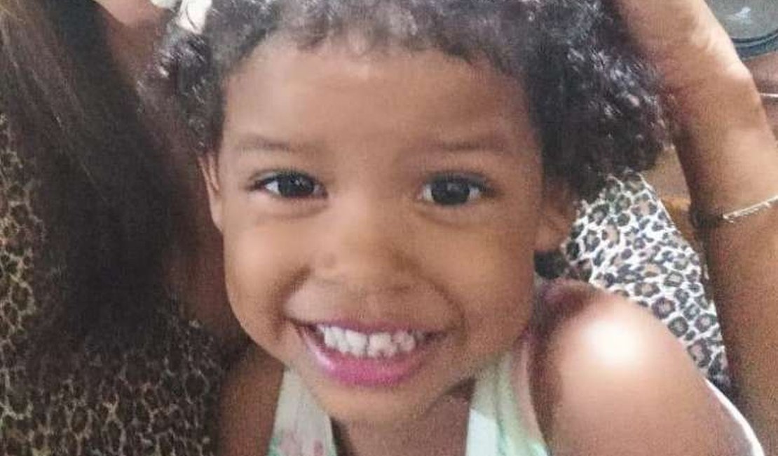 Menina de 3 anos morre afogada após cair em cisterna de casa, em Batalha