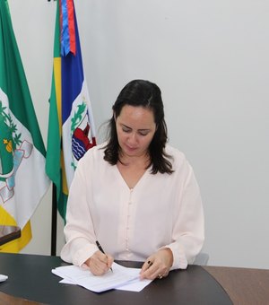 Fabiana Pessoa nomeia os três primeiros secretários da sua gestão